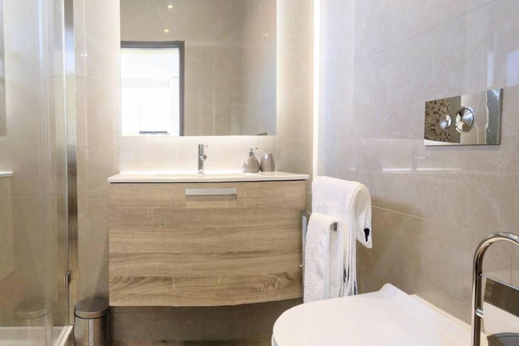 Praia Eulalia With Pool And 5 Minutes From The Beach Albufeira Exterior foto