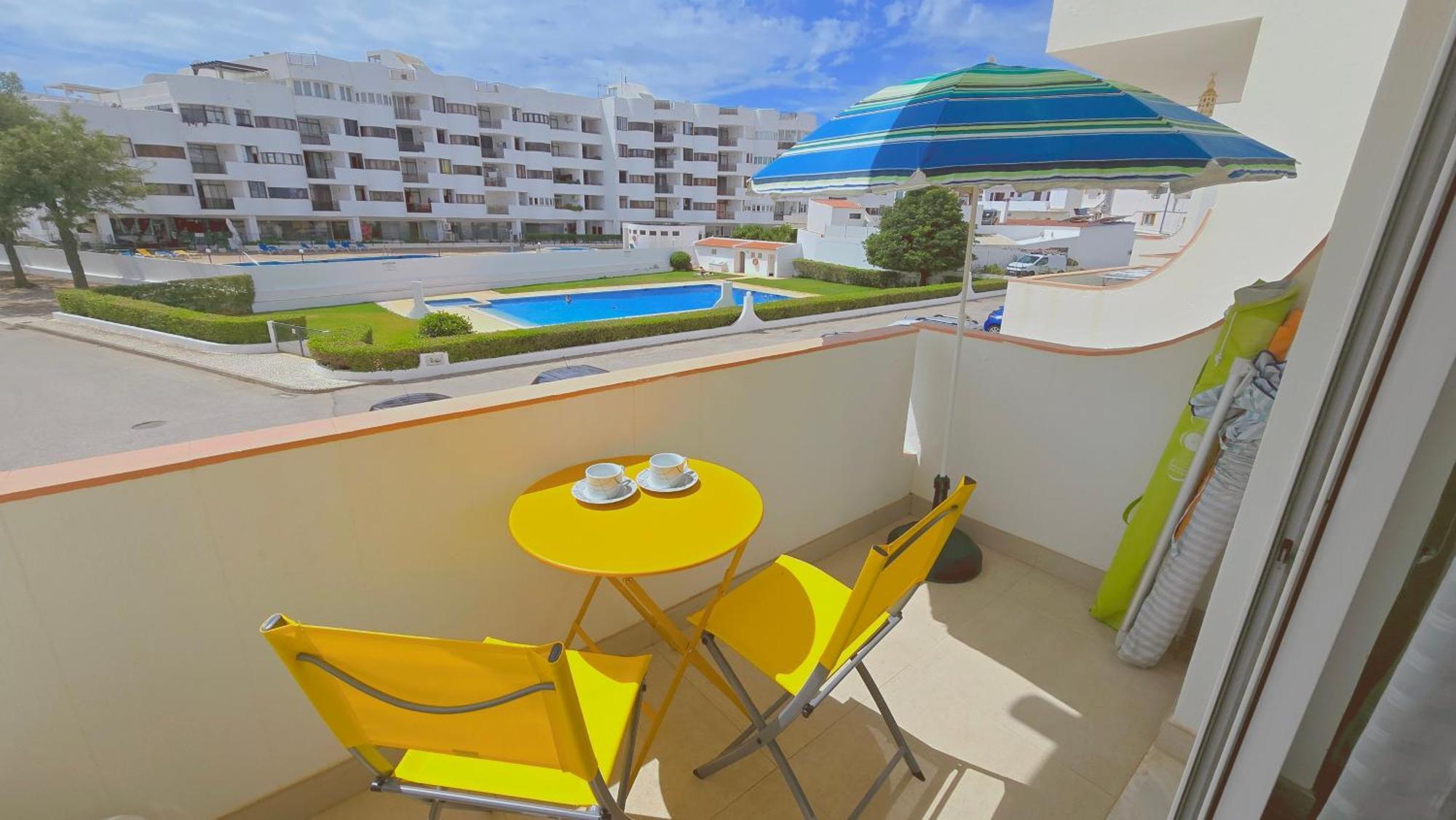 Praia Eulalia With Pool And 5 Minutes From The Beach Albufeira Exterior foto